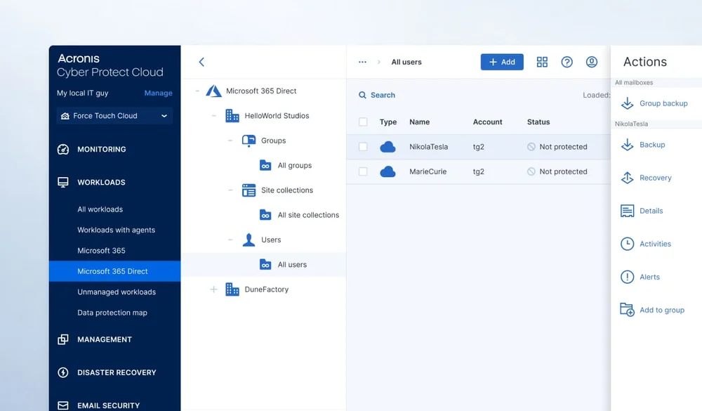 רשימת משתמשי Microsoft 365 בקונסולת Acronis Cyber Protect Cloud, עם פעולות גיבוי ושחזור